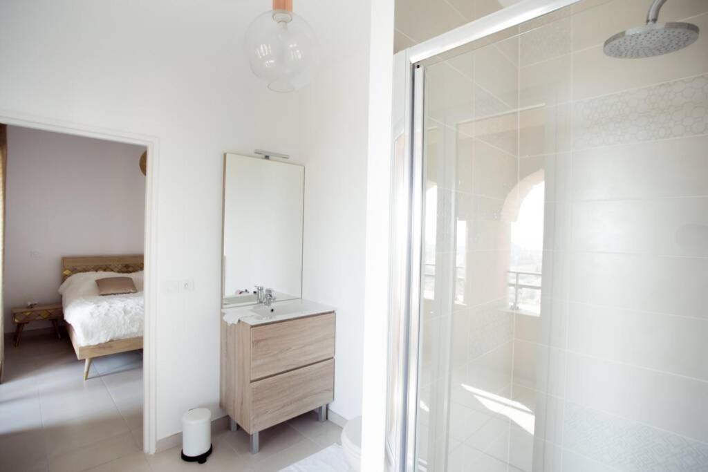 Magnifique Appartement Avec Vue Imprenable 라론드레모레 외부 사진